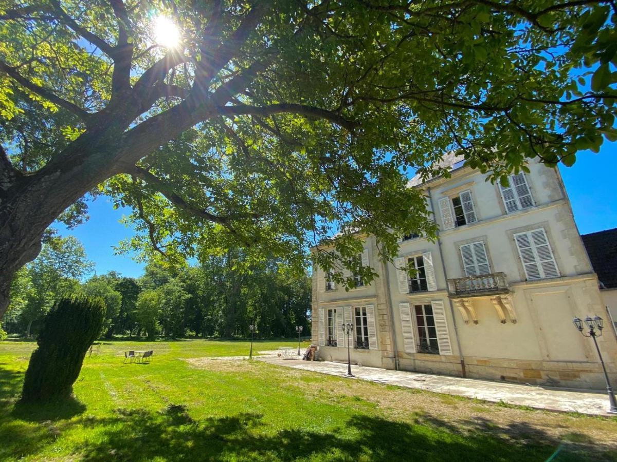 Chateau De Courmelois Champagne Guest House Val de Vesle ภายนอก รูปภาพ