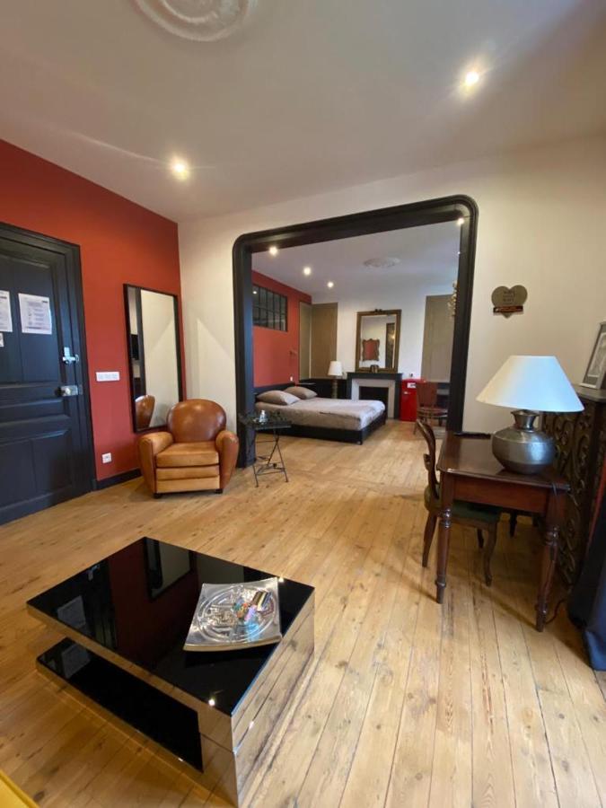 Chateau De Courmelois Champagne Guest House Val de Vesle ภายนอก รูปภาพ