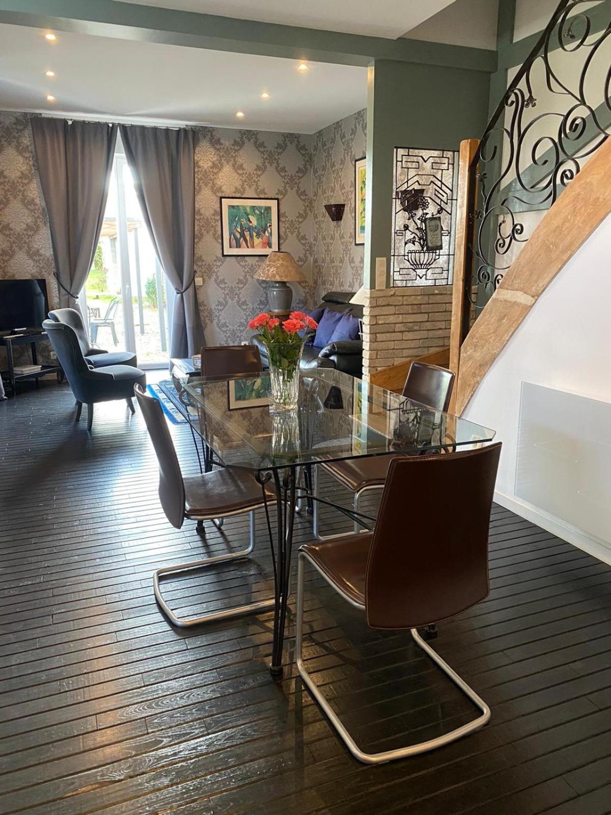 Chateau De Courmelois Champagne Guest House Val de Vesle ภายนอก รูปภาพ